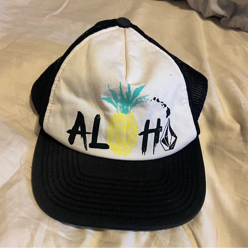 Women’s Volcom Aloha Pineapple hat